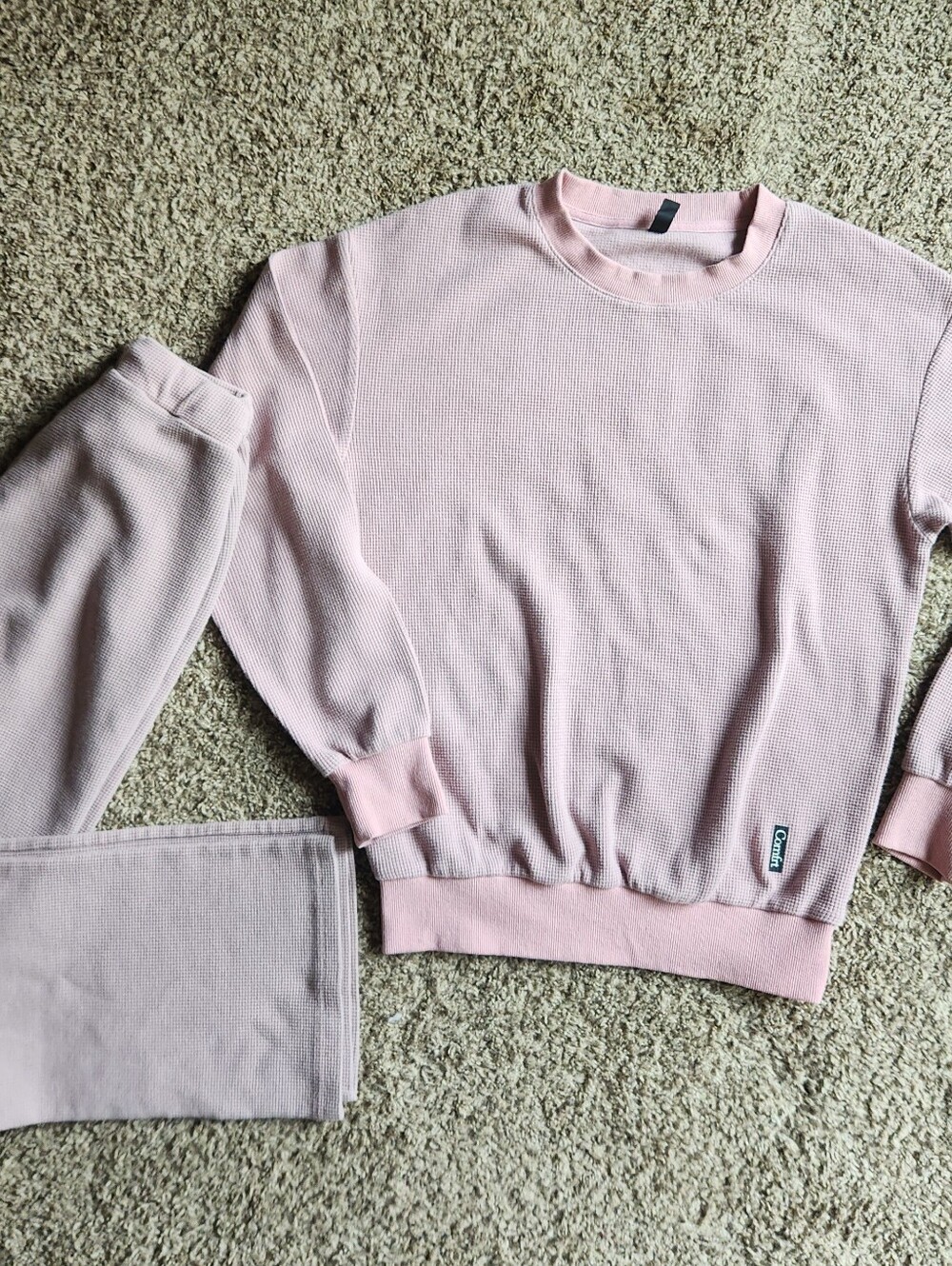 Comfrt Waffle pants & sweatshirt set, size XS.